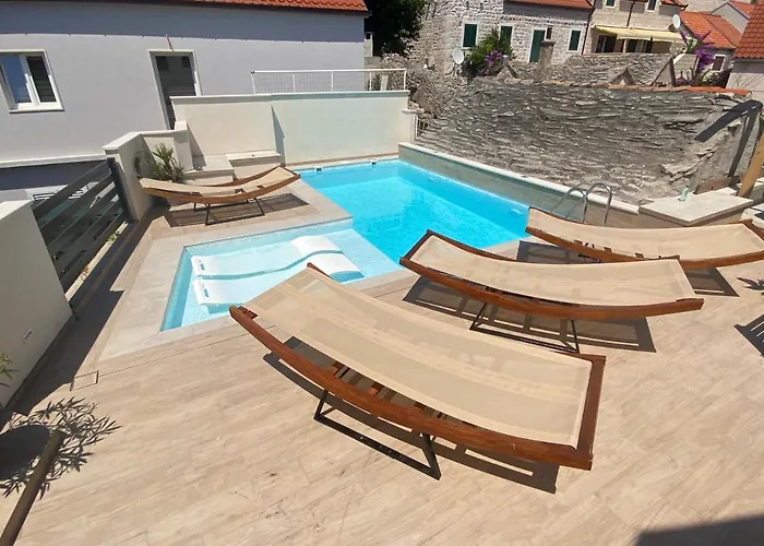 Appartement De Blue 3 *