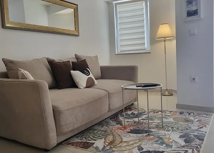 Appartement De Blue 3 *